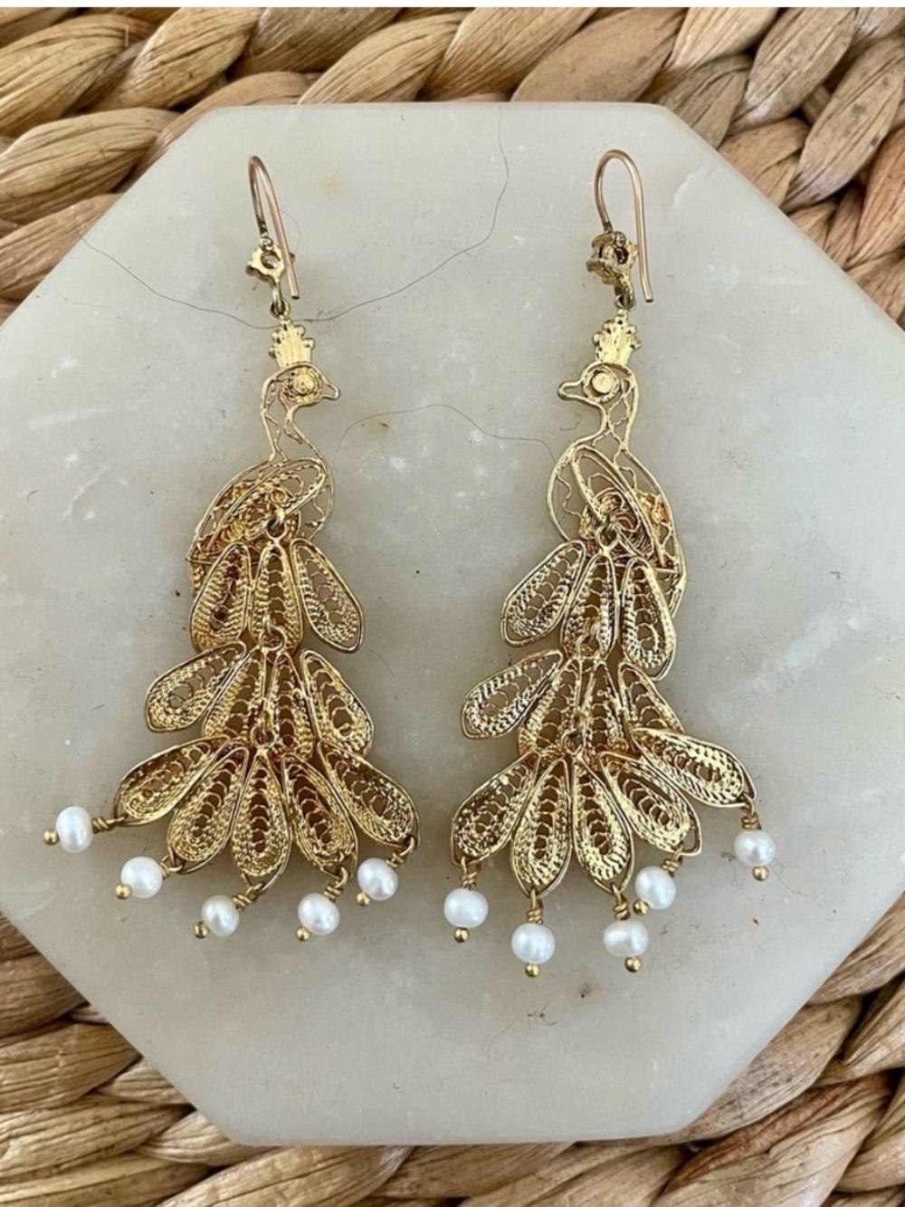 JUICY COUTURE Gold
Peacock 🦚 Earrings